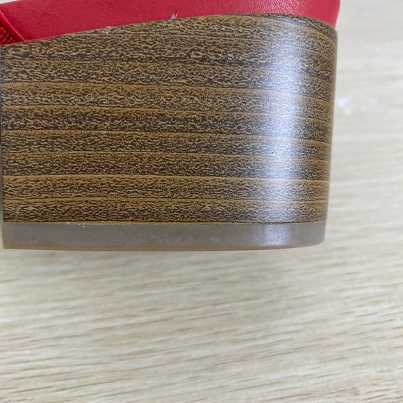 Kenneth Cole Red Sandals Heels Flip Flops Open Toed Sandals size 10 NWT - Picture 8 of 13